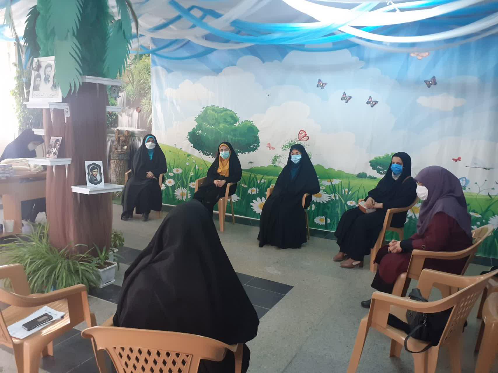 جلسه هماهنگی برنامه های تابستانی در شورای آموزگاران